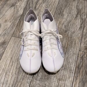 Women's Puma soccer cleats size 9